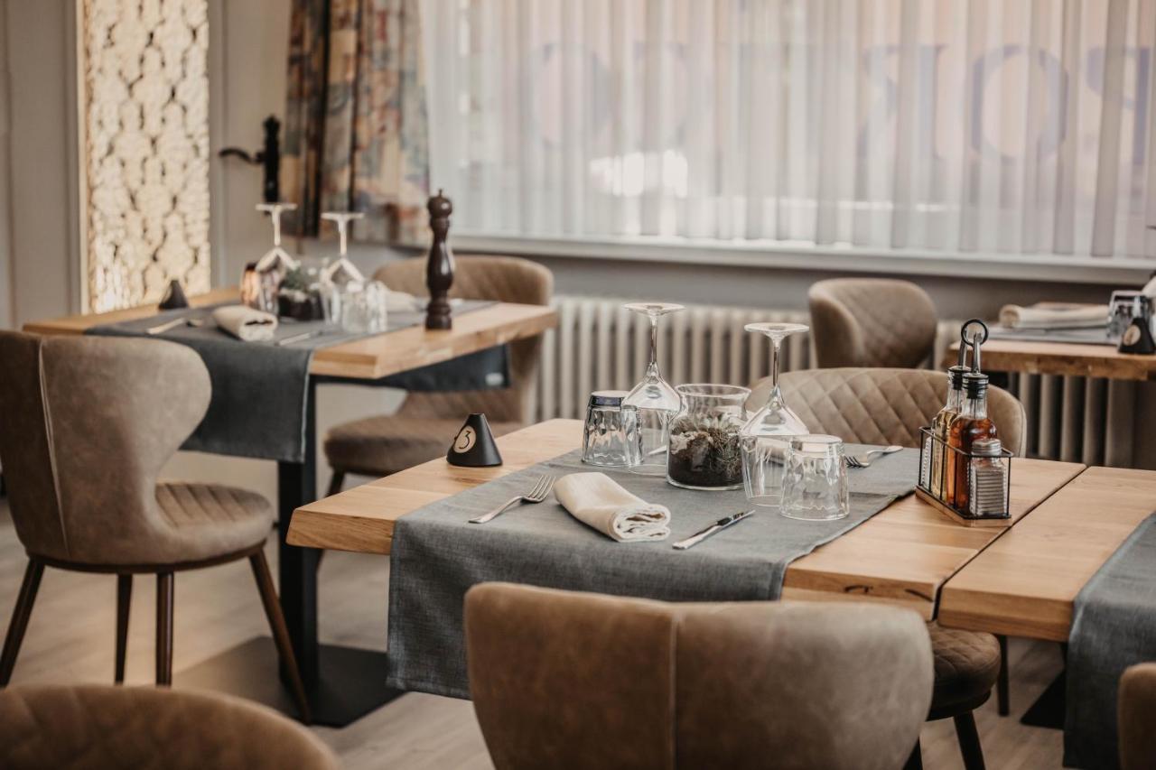 Albergo Ristorante Al Portico Gerra  エクステリア 写真