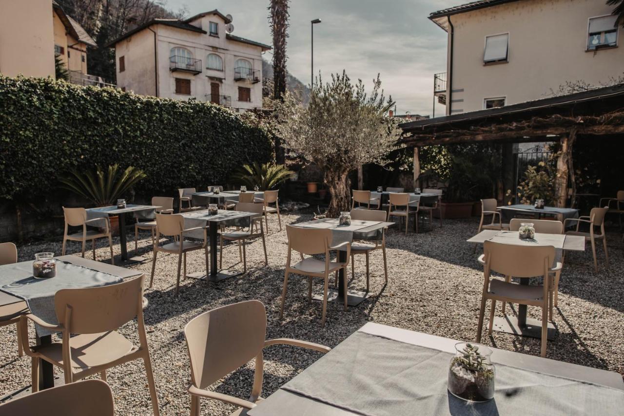 Albergo Ristorante Al Portico Gerra  エクステリア 写真